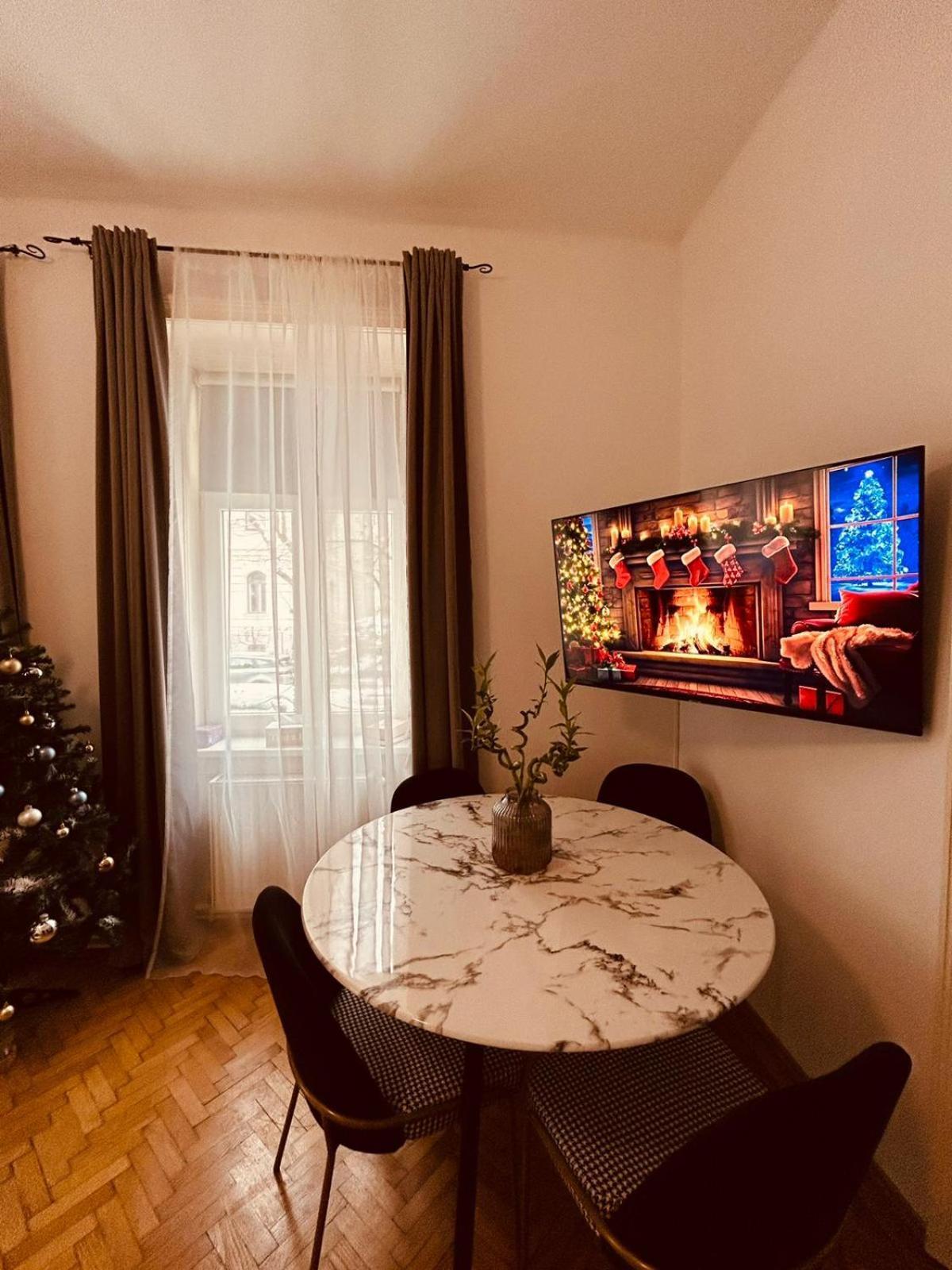 Apartment 5 Min Schoenbrunn Gloriette, Direct To City Center, Free Parking Vienne Extérieur photo